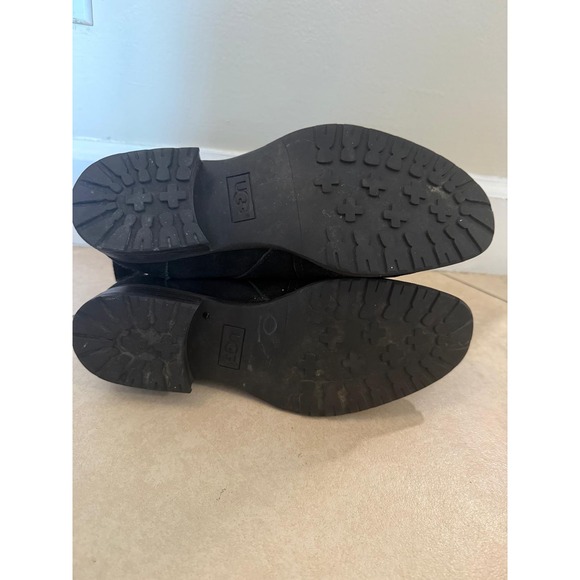 UGG Black Suede Side Zip Ankle Boots Women's Size 8 Bonham Lug Sole - Picture 6 of 8